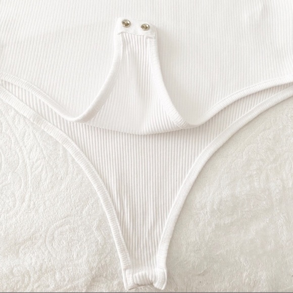 White Ribbed Lace Up Neck Bodysuit - Picture 2 of 7